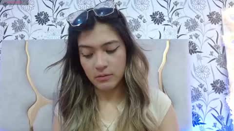 hanaa_tay online show from October 2025 11:52:02 AM