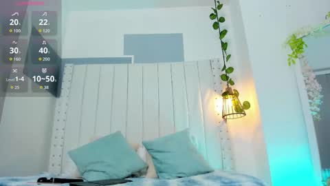 hanah_gray online show from October 2025 11:11:01 AM