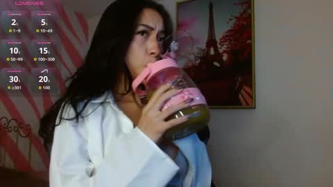 Hanaku  online show from April 2026 08:31:01 PM