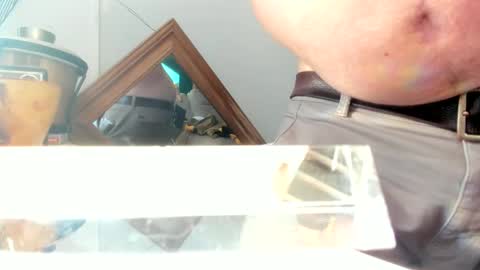 handncocknocum online show from January 2025 10:08:01 AM