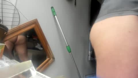 Snapshot of handncocknocum chatting on February 2025 08:50:01 AM handncocknocum online show from February 2025 08:50:01 AM