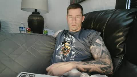 Hand of meat online show from January 2025 01:47:02 PM