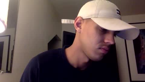 handsome01_ online show from January 2026 05:38:02 PM