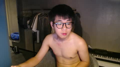 handsome_mannn online show from September 2025 08:36:01 PM