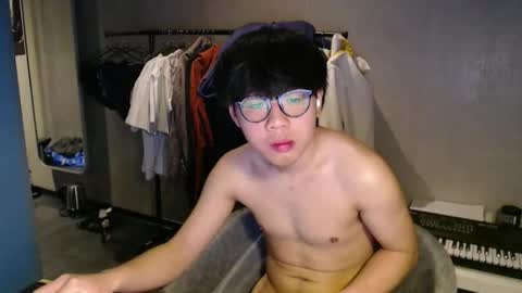 handsome_mannn online show from January 2026 05:20:01 AM