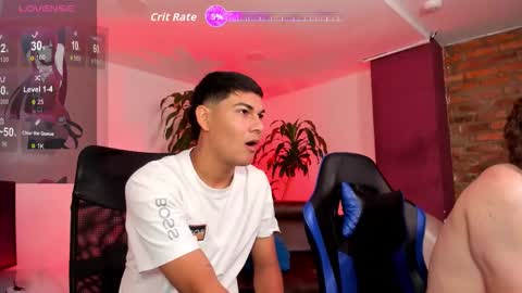 leonardfarrucknick and otis online show from December 2025 01:33:02 AM