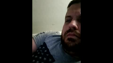 handsomedaddy198923 online show from October 2025 05:02:02 PM