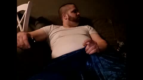 Handsomedaddy198923 online show from March 2026 07:59:01 AM