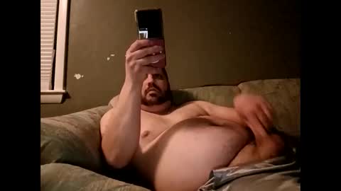 Handsomedaddy198923 online show from April 2026 06:31:02 AM