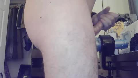 Handsome Homebody online show from March 2026 09:54:01 PM