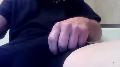 handsumload_11 online show from January 2025 12:05:02 AM