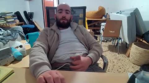 Snapshot of handyboy991 chatting on March 2026 03:34:01 PM handyboy991 online show from March 2026 03:34:01 PM