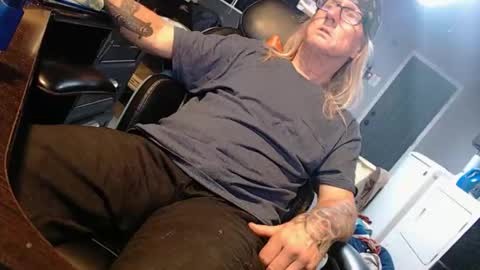 Snapshot of handyman5303 chatting on November 2025 07:24:01 PM Handystudman online show from November 2025 07:24:01 PM