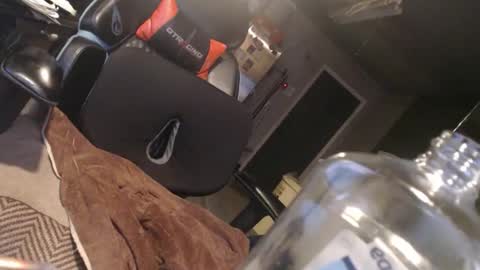 handystud33 online show from May 2026 05:41:02 PM