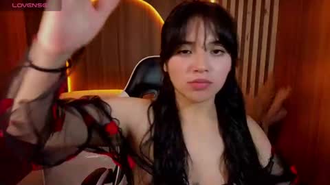 Snapshot of hani_amber_tx chatting on June 2026 12:47:01 AM Follow me.. Live 730 to 1400 online show from June 2026 12:47:01 AM