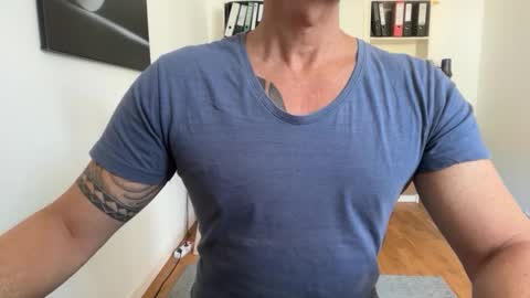 Snapshot of hankmoody6 chatting on September 2025 10:09:01 AM hanky online show from September 2025 10:09:01 AM