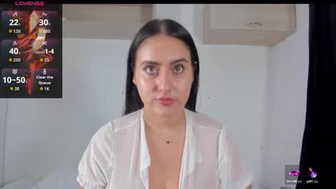 hanna__evans_ online show from July 2026 01:09:01 PM
