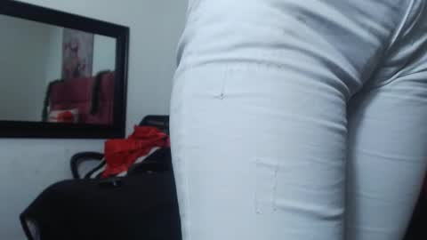 Snapshot of hanna__palmer1 chatting on December 2024 06:17:02 PM Hanna Palmer online show from December 2024 06:17:02 PM