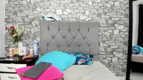 Hanna online show from January 2025 04:49:02 AM