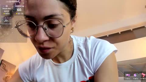 HANNA online show from October 2025 01:43:02 PM