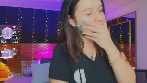 Hanna online show from October 2025 07:58:02 PM