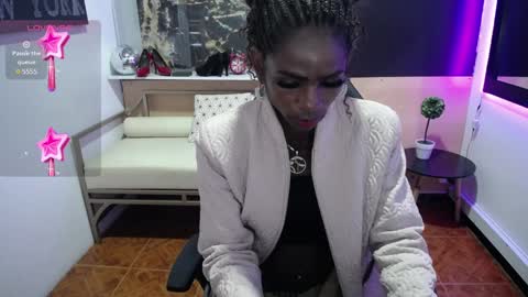 hanna_lamber online show from December 2024 07:31:01 AM