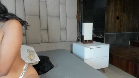 Hanna lens online show from January 2025 04:33:01 PM