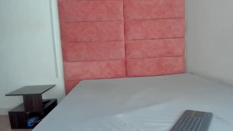 Hanna lens online show from October 2025 07:37:02 PM