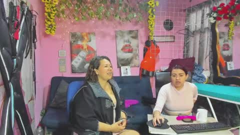 Snapshot of hanna_mature01 chatting on May 2026 12:22:02 PM Hanna online show from May 2026 12:22:02 PM