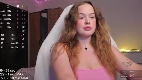 hanna montanas online show from November 2025 06:21:01 PM