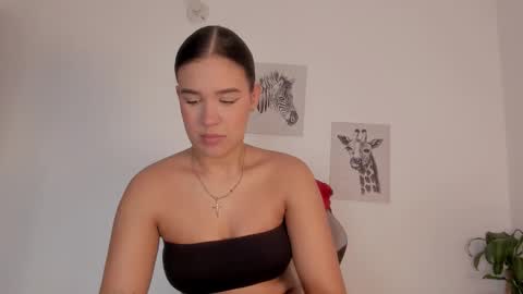 HANNA online show from November 2025 04:09:01 PM