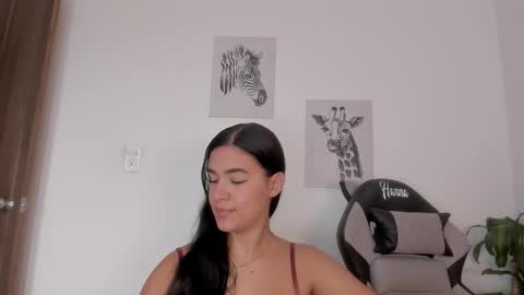 HANNA online show from November 2025 04:43:02 PM