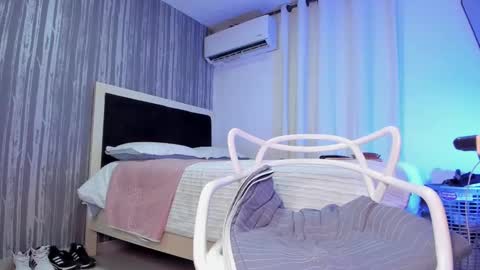 Hanna online show from February 2025 02:59:02 PM