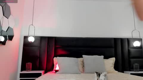  Hanna Connor  online show from November 2025 08:29:02 PM