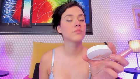 Snapshot of hannadowling_gh chatting on November 2025 04:05:01 AM Hanna online show from November 2025 04:05:01 AM