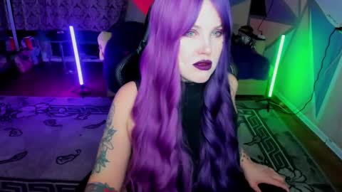 Hannah online show from March 2025 05:49:01 PM