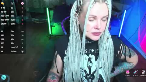 Hannah online show from October 2025 07:52:02 AM