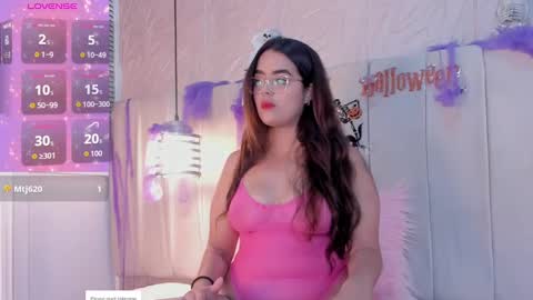 Hannah Lee online show from October 2025 08:42:01 PM