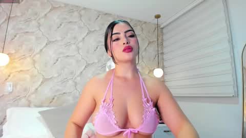 Camila online show from March 2025 03:02:01 AM