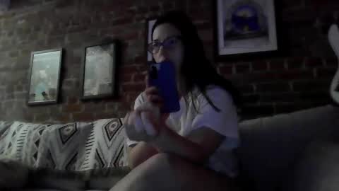 Hanna  Bananas online show from January 2025 02:29:02 AM