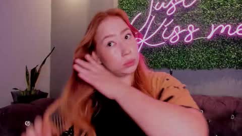 Snapshot of hannamartinn_ chatting on October 2025 03:45:02 PM hannamartinn_ online show from October 2025 03:45:02 PM