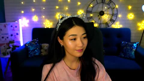 Snapshot of hannarosie chatting on December 2024 04:25:01 PM hannarosie online show from December 2024 04:25:01 PM