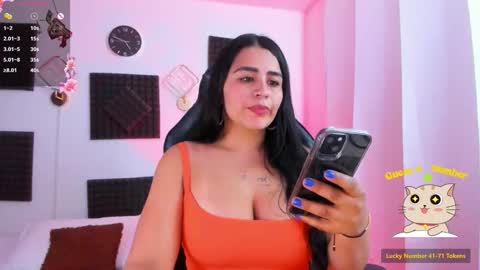 Hanna  online show from November 2025 09:48:01 PM