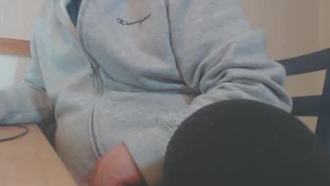 hannes_k online show from January 2026 05:23:02 AM