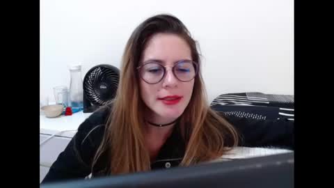 Snapshot of hanny_333 chatting on January 2025 01:45:02 PM hanny_333 online show from January 2025 01:45:02 PM