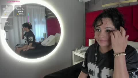 Hanny  online show from April 2026 11:38:02 AM