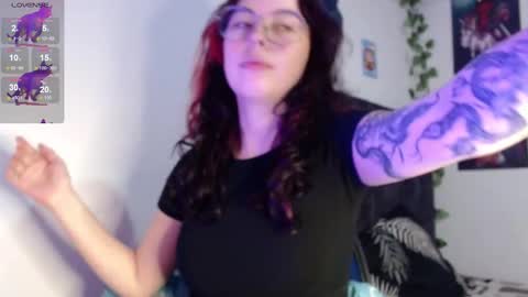 hanny online show from October 2025 12:11:02 AM