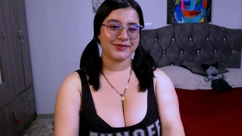 Snapshot of hanny_parkerr chatting on September 2025 06:13:01 AM Hanny Parkerr online show from September 2025 06:13:01 AM