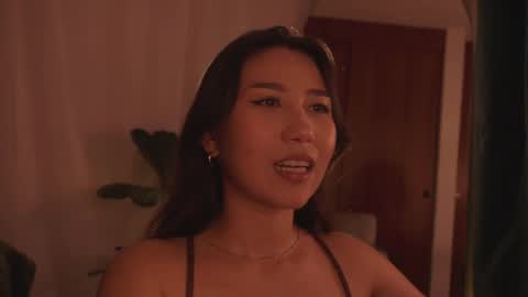 Mizi online show from April 2026 09:39:33 PM