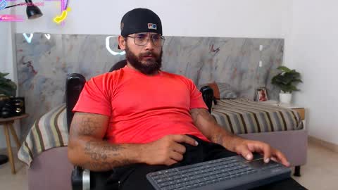 hanz_col online show from April 2026 03:15:01 AM